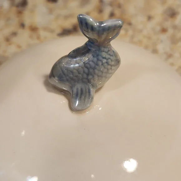 Coastal Seashell Covered Dish With Spreader - Picture 7 of 10